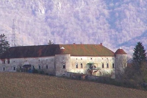 Gradovi in dvorci - Dvorec Pogled FOTO Arhiv Sp. knjižnice Sl. Konjice Dvorec Pogled, FOTO: Arhiv Splošne knjižnice Slovenske Konjice