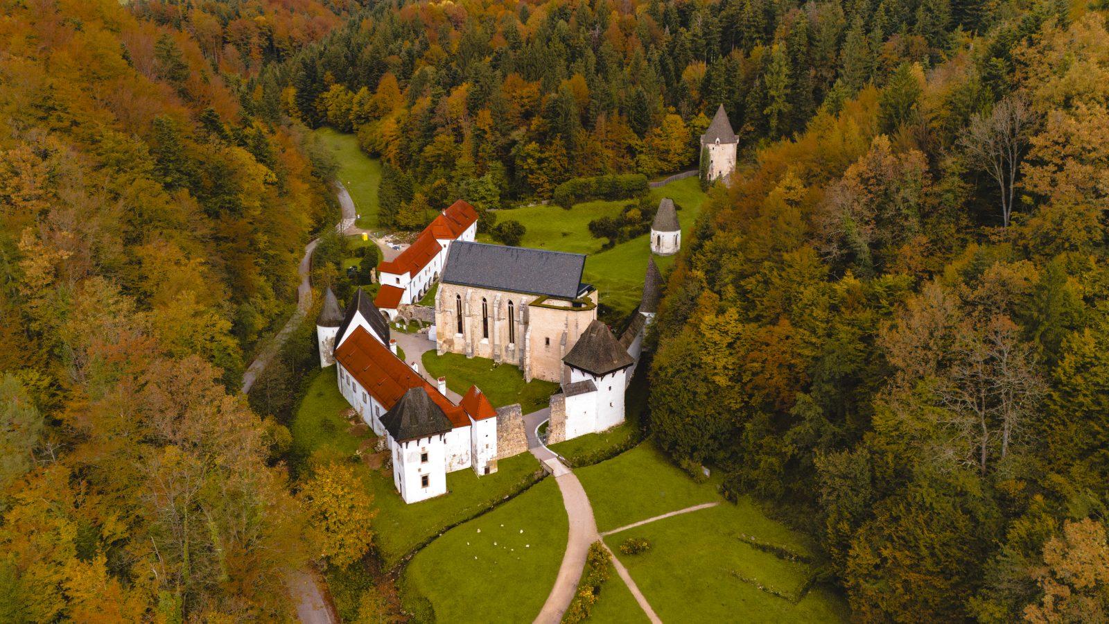 SEPTEMBER v Žički kartuziji